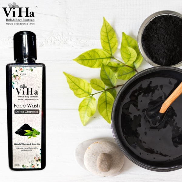 Detox Charcoal Face Wash